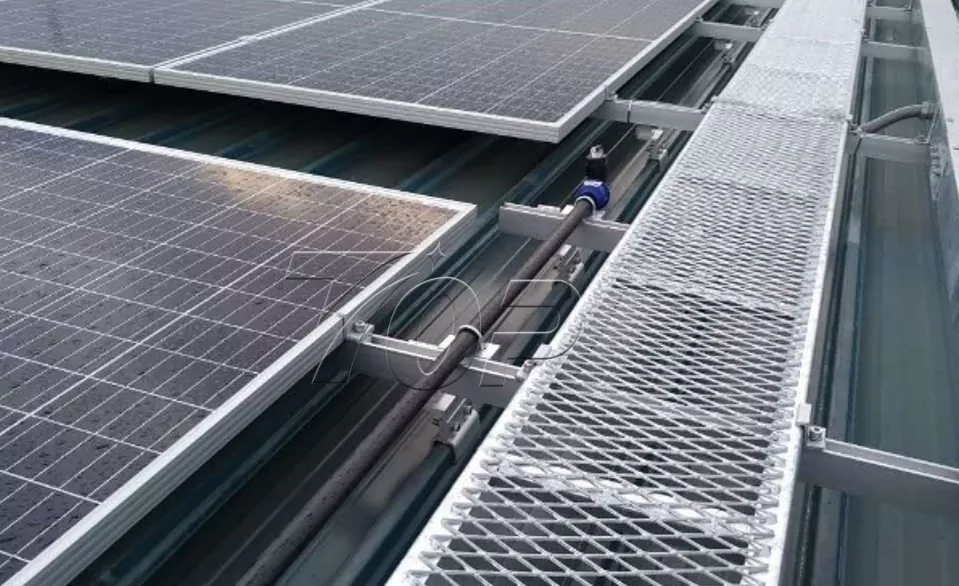 Solar Rooftop Walkway